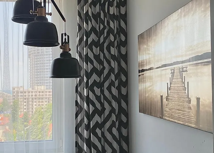 у моря, в районе аркадии вид на море アパート *